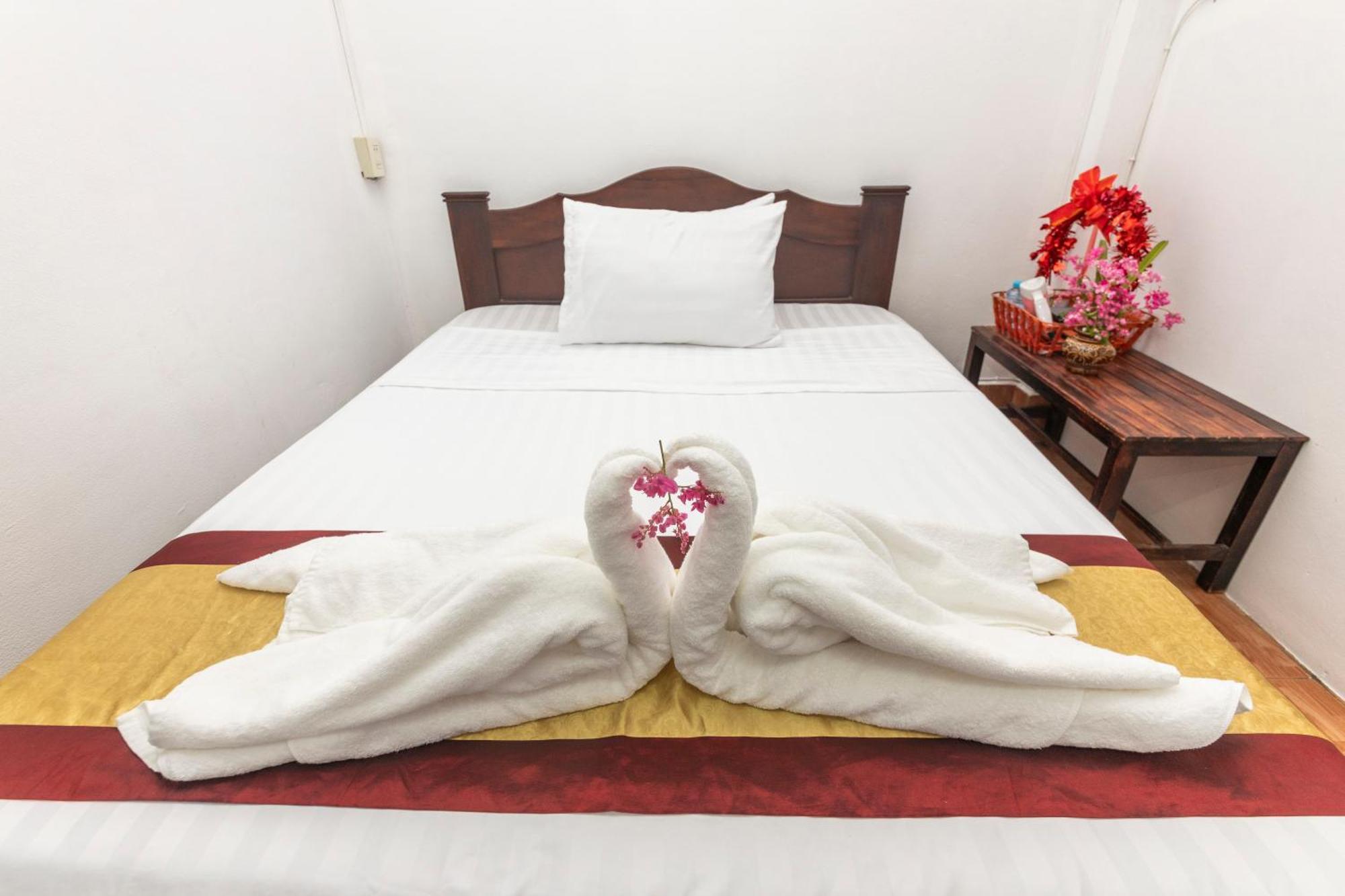 Nirasim Villa Luang Prabang Exterior photo